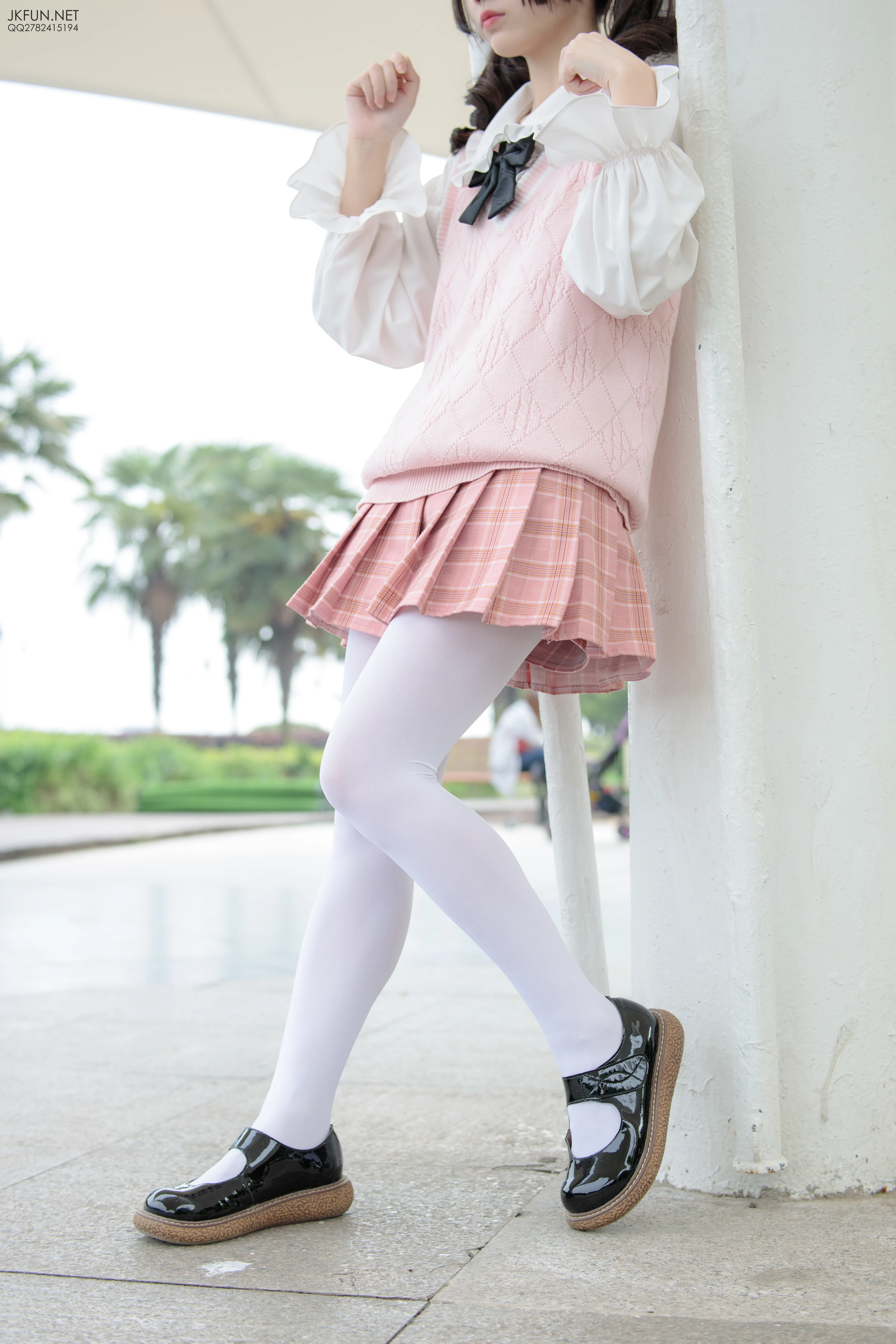 森萝财团 [JKFUN-007] 默陌 80D白丝 [126P 1V]插图5